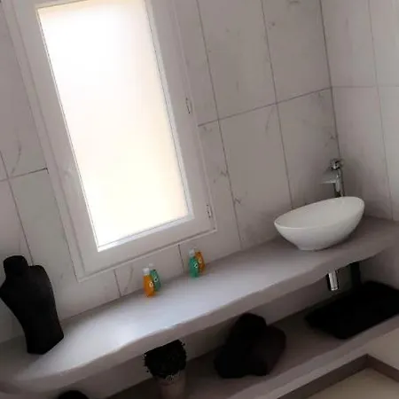 Le Cosy De Sarah 3* Bordeaux-Saint-Clair